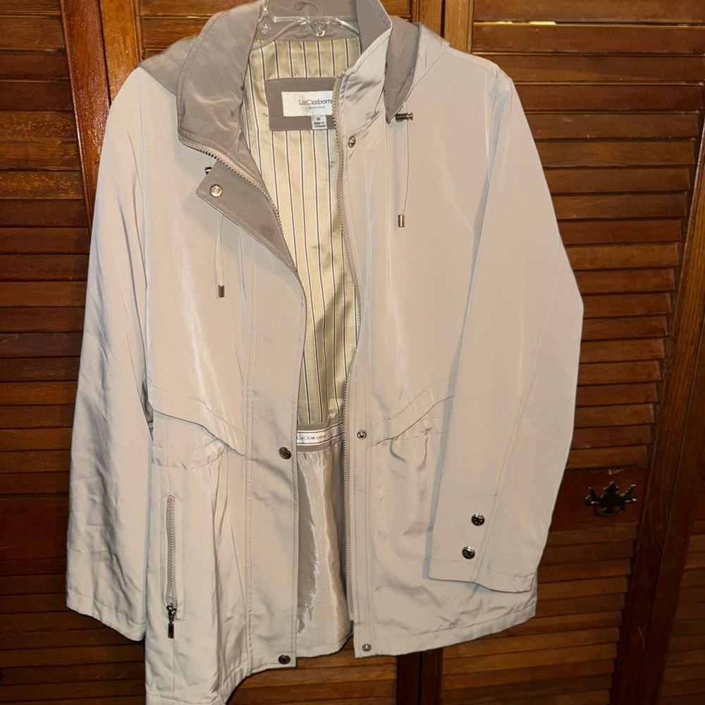 Liz Claiborne Women's Light Gray Raincoat with Hood